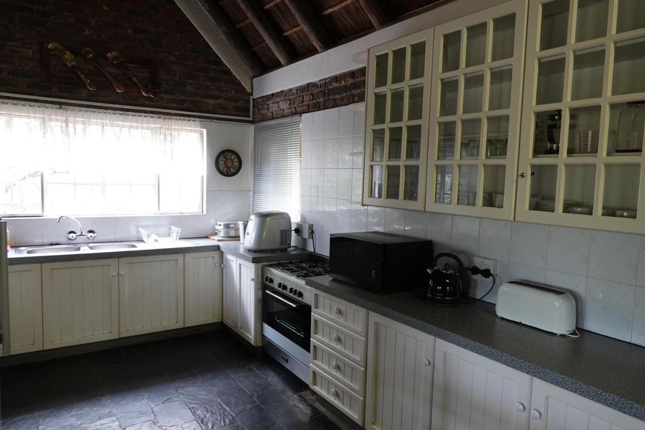 Villa Marloth Park Hippo House Exterior foto